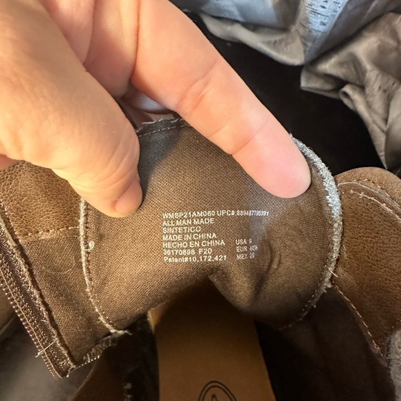 Scoop Women’s Brown and Gray Low Heel Boots Size 9 - Picture 16 of 16